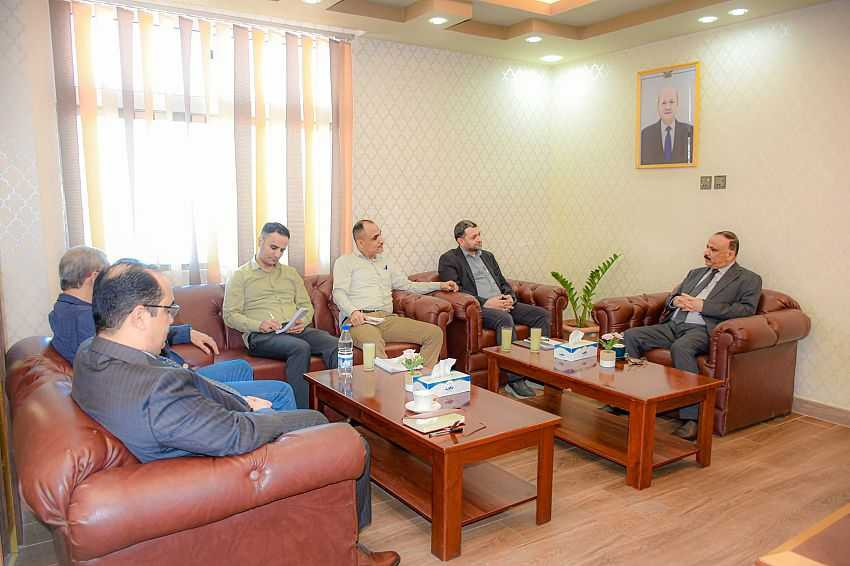 لقاء وزير النقل مع رئيس بعثة منظمة أطباء بلا حدود