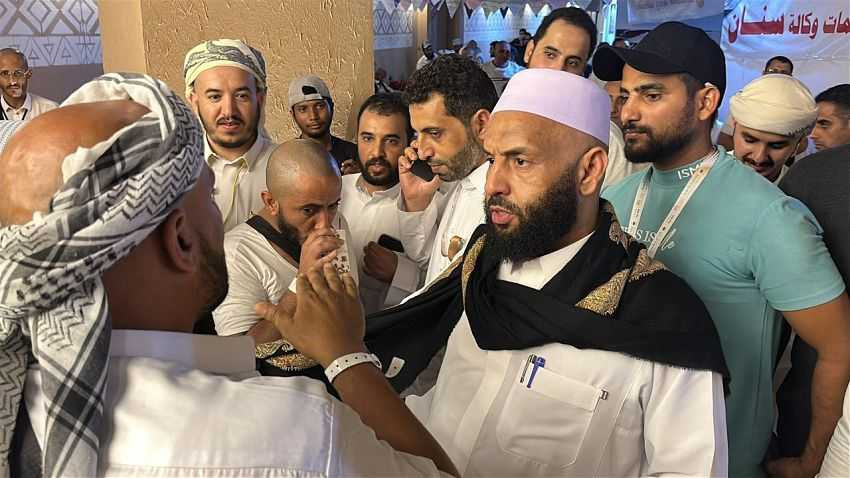 زيارة وزير الأوقاف لمخيمات حجاج بلادنا بمشعر منى