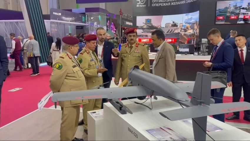 مشاركة وزير الدفاع في المنتدى العسكري التقني الدولي في موسكو