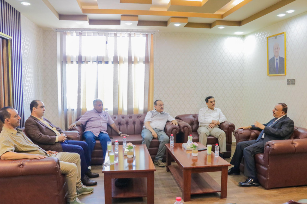 اجتماع في عدن يناقش الدعم الكويتي لقطاع النقل