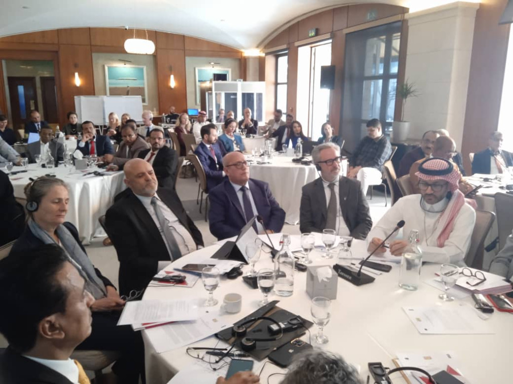 الوزير الأغبري يناقش مع ممثلي الاتحاد الأوروبي والبرنامج الإنمائي مشروع تعزيز المرونة المؤسسية والاقتصادية