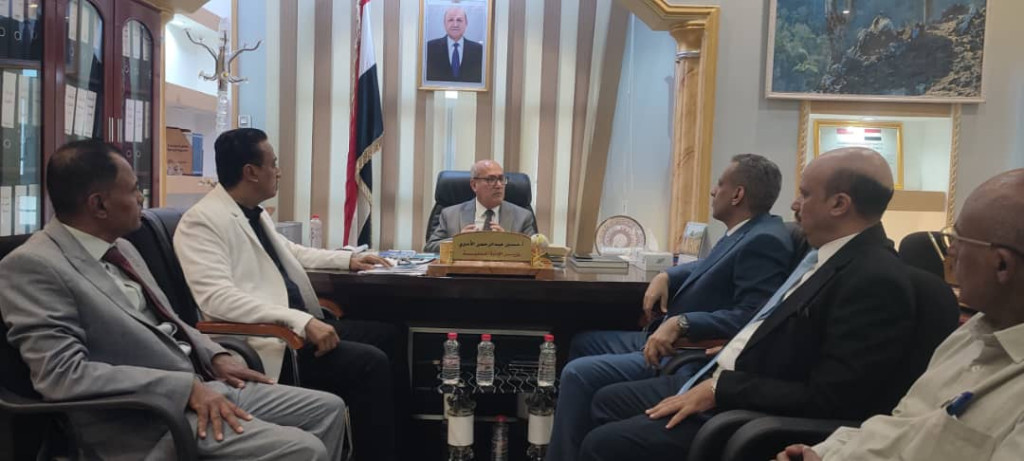 وزير الإدارة المحلية يناقش نتائج الزيارة التبادلية لجمهورية مصر العربية