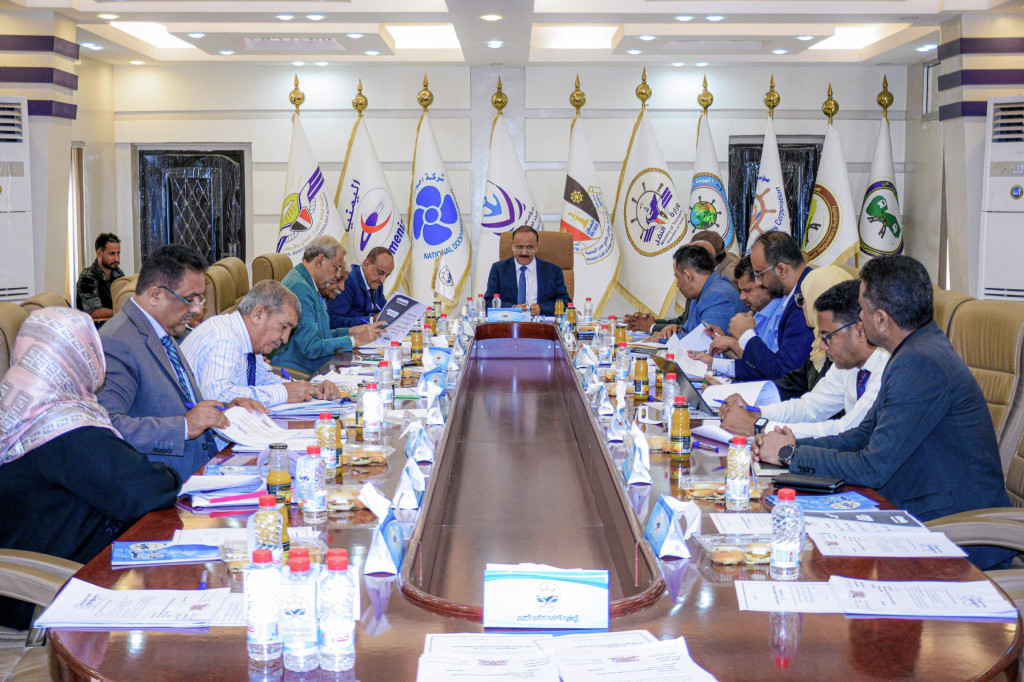 وزارة النقل تناقش مستوى تنفيذ خطة الحكومة للتعافي الاقتصادي ومصفوفة الأولويات العاجلة