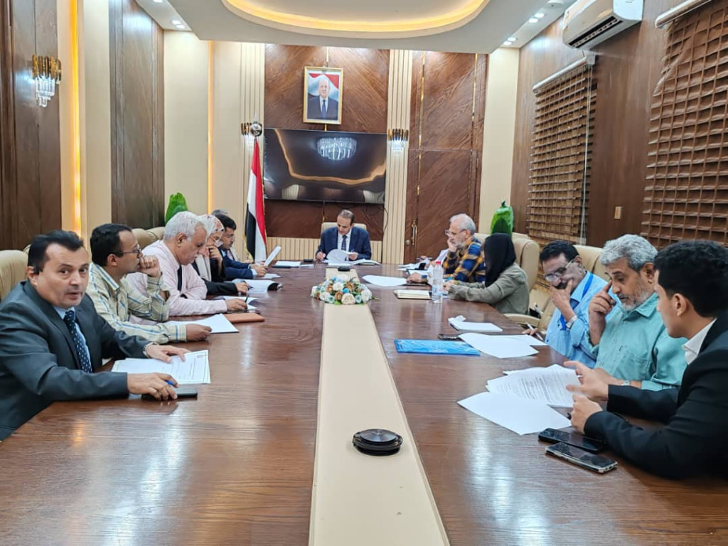 وزير الصحة يؤكد على أهمية العمل بروح الفريق الواحد لنجاح القمة الصحية للتنسيق الاستراتيجي