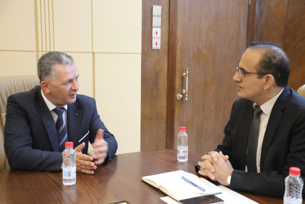 وزير الصحة يبحث مع الشبكة الشرق أوسطية أوجه التعاون المشترك وترتيبات فتح مكتبها في عدن
