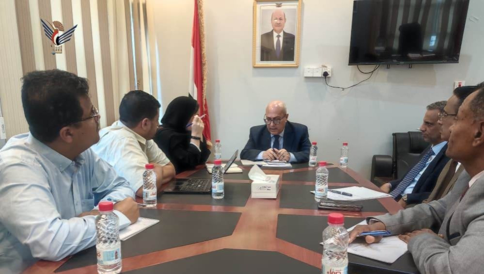 وزير الإدارة المحلية يبحث مع منظمة اليونيسيف برامج تنمية السلطات المحلية