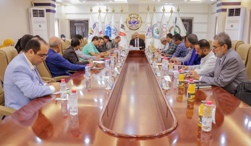 وزير النقل يترأس اجتماعاً لمناقشة إعداد موازنة وخطط المشاريع للعام 2026