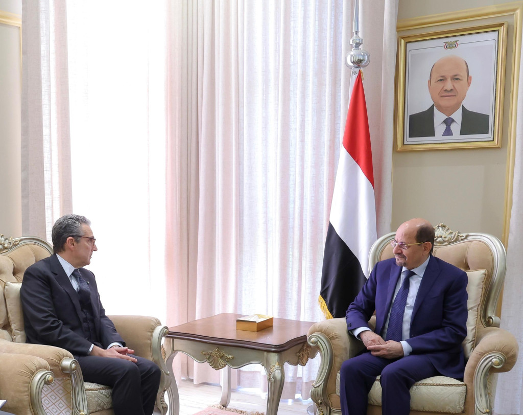 رئيس الوزراء يستقبل سفير إيطاليا