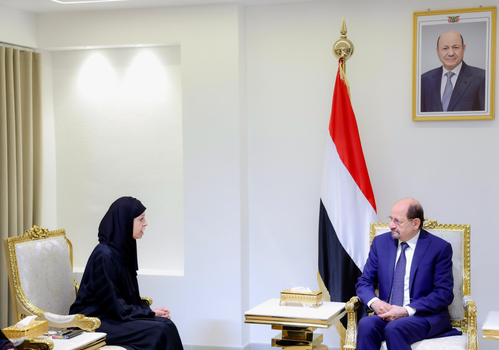 رئيس الوزراء يستقبل في عدن بعثة اللجنة الدولية للصليب الأحمر