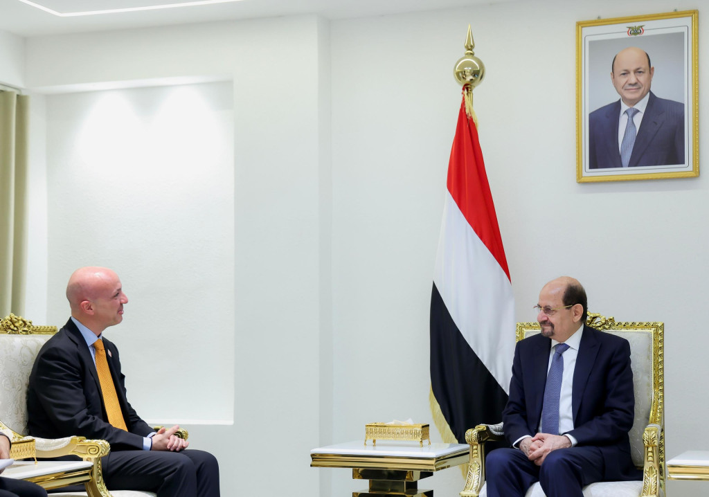 رئيس الوزراء يستقبل في عدن ممثل صندوق الأمم المتحدة للسكان
