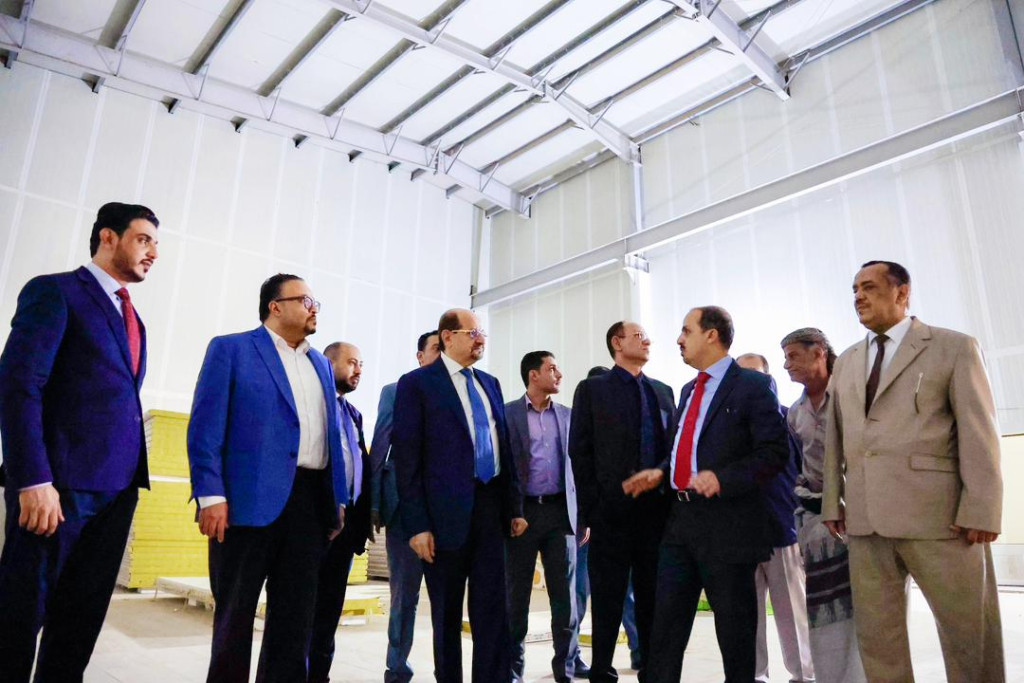 رئيس الوزراء: الإعلام في صدارة معركة استعادة مؤسسات الدولة ومواجهة مشروع التضليل