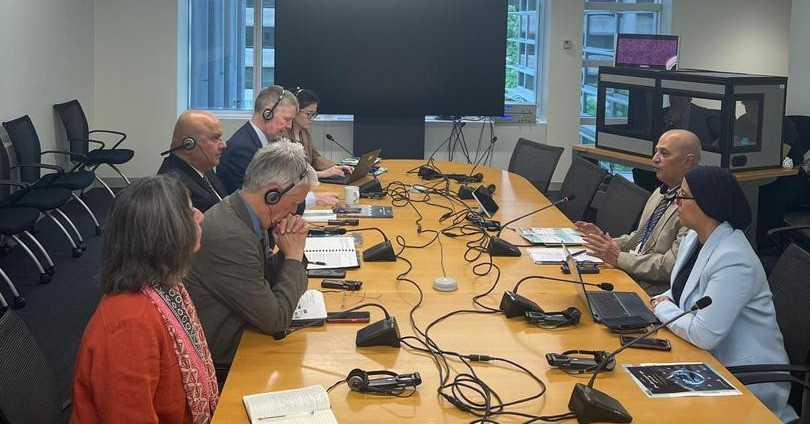 الوزير الشرجبي يبحث مع المدير العالمي لقطاع المياه بالبنك الدولي استراتيجية الأمن المائي