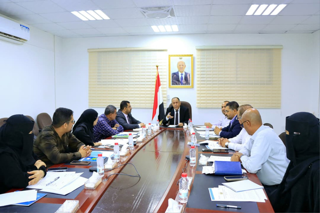 وزير الصناعة: انضمام اليمن لاتفاقية الاعتراف بقرارات التحكيم الأجنبية خطوة استراتيجية لتعزيز الاستثمار
