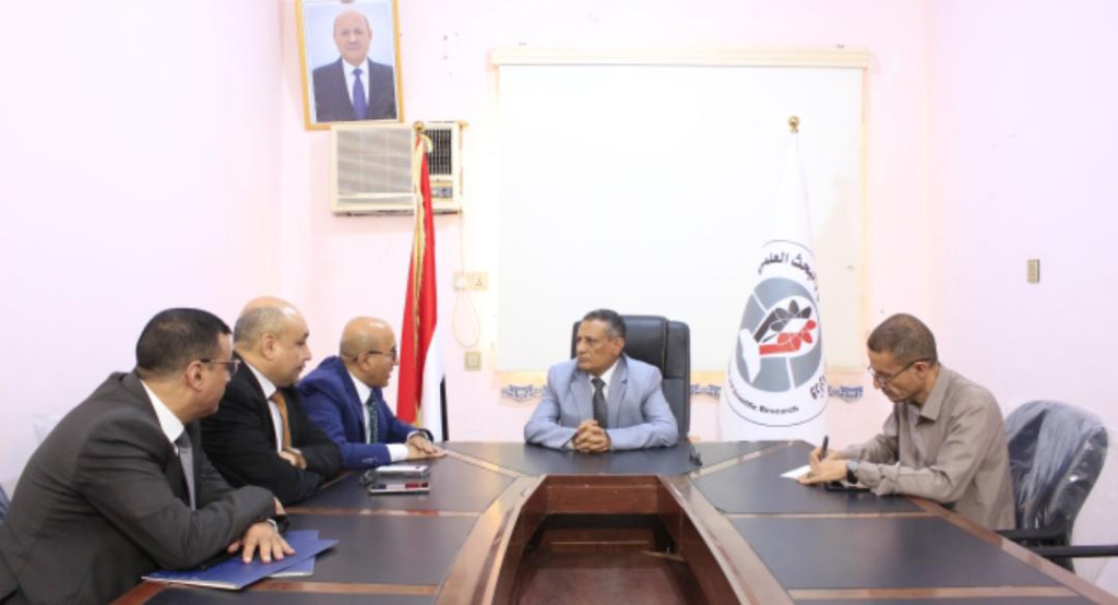 وزير التعليم العالي يناقش مع الأكاديمية العربية للعلوم المالية تعزيز التعاون ودعم المبادرات البحثية