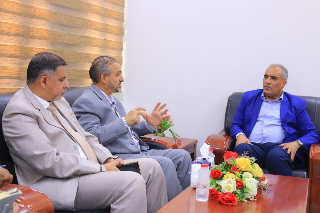 وزير التربية يبحث تعزيز الشراكة مع "بيور هاندز" لدعم وتطوير قطاع التعليم