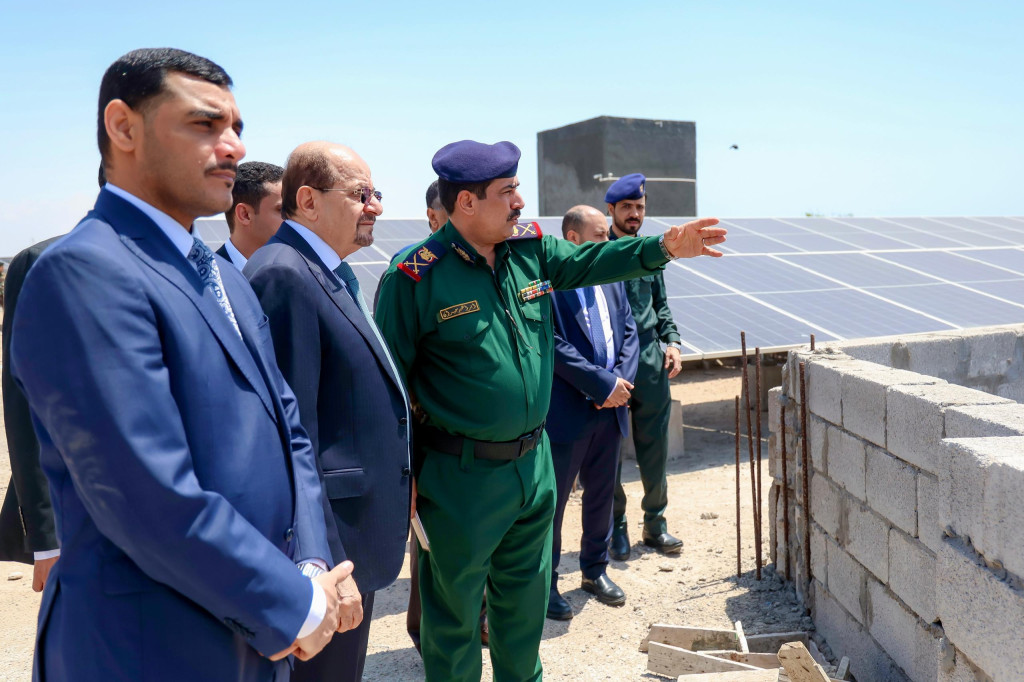 رئيس الوزراء يدشن العمل بمبنى وزارة الداخلية ويؤكد أنها ركيزة أساسية للاستقرار المجتمعي ودعمها أولوية حكومية