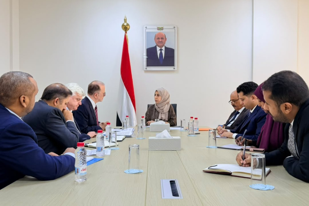 وزيرة الخارجية تبحث في عدن مع اليونيسيف تعزيز الشراكة والاستجابة الإنسانية