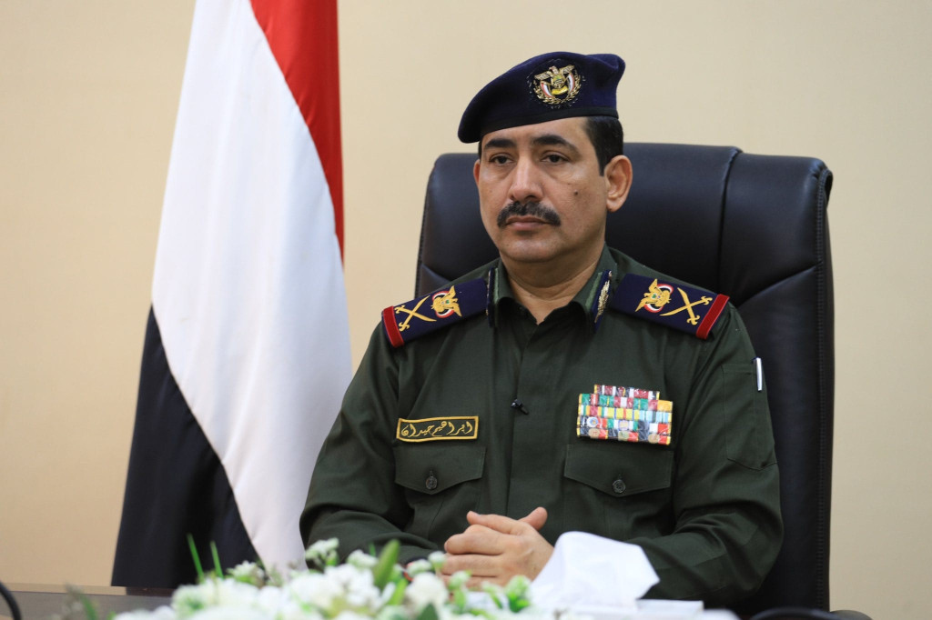 وزير الداخلية